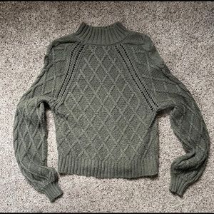 American eagle sweater